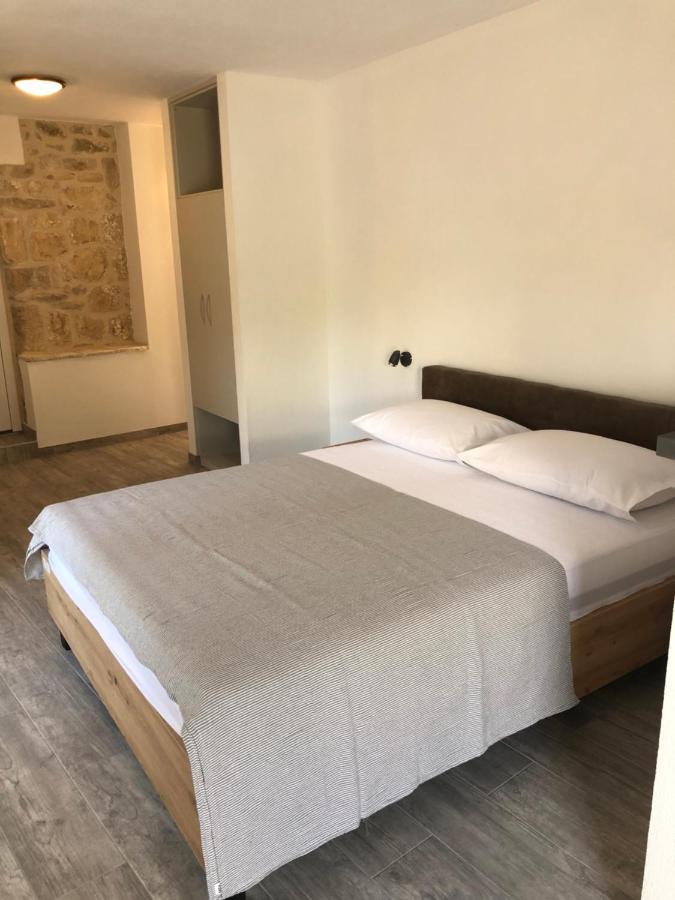 Old Town Apartment Tonka Hvar Town Buitenkant foto